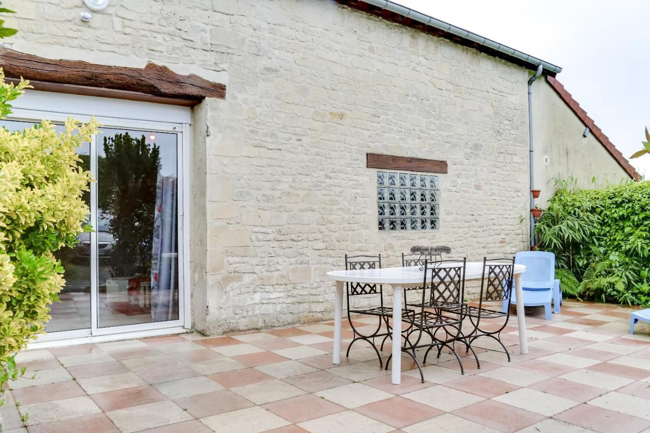 Isida, Maison Spacieuse Avec Terrasse Et Stationnement Caen Extérieur photo